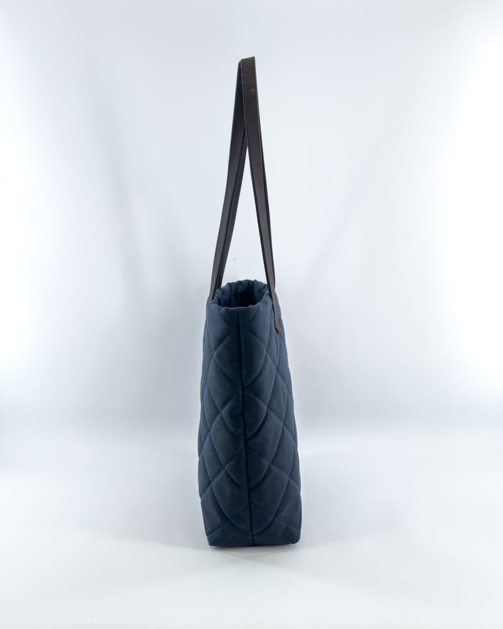 Faralito - Quilted Navy