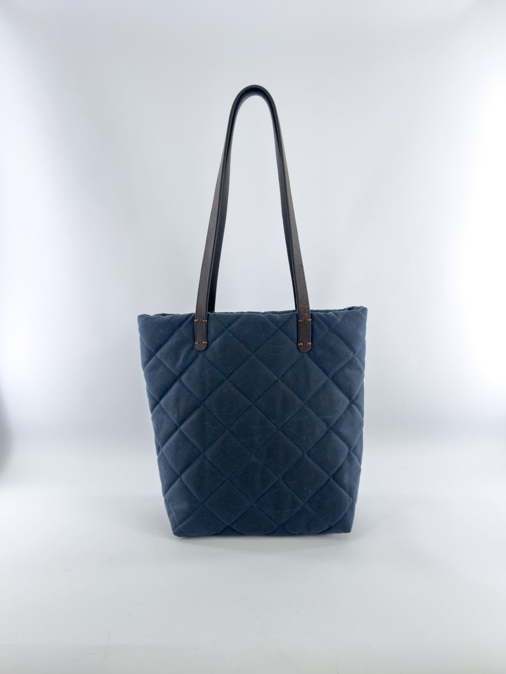 Faralito - Quilted Navy