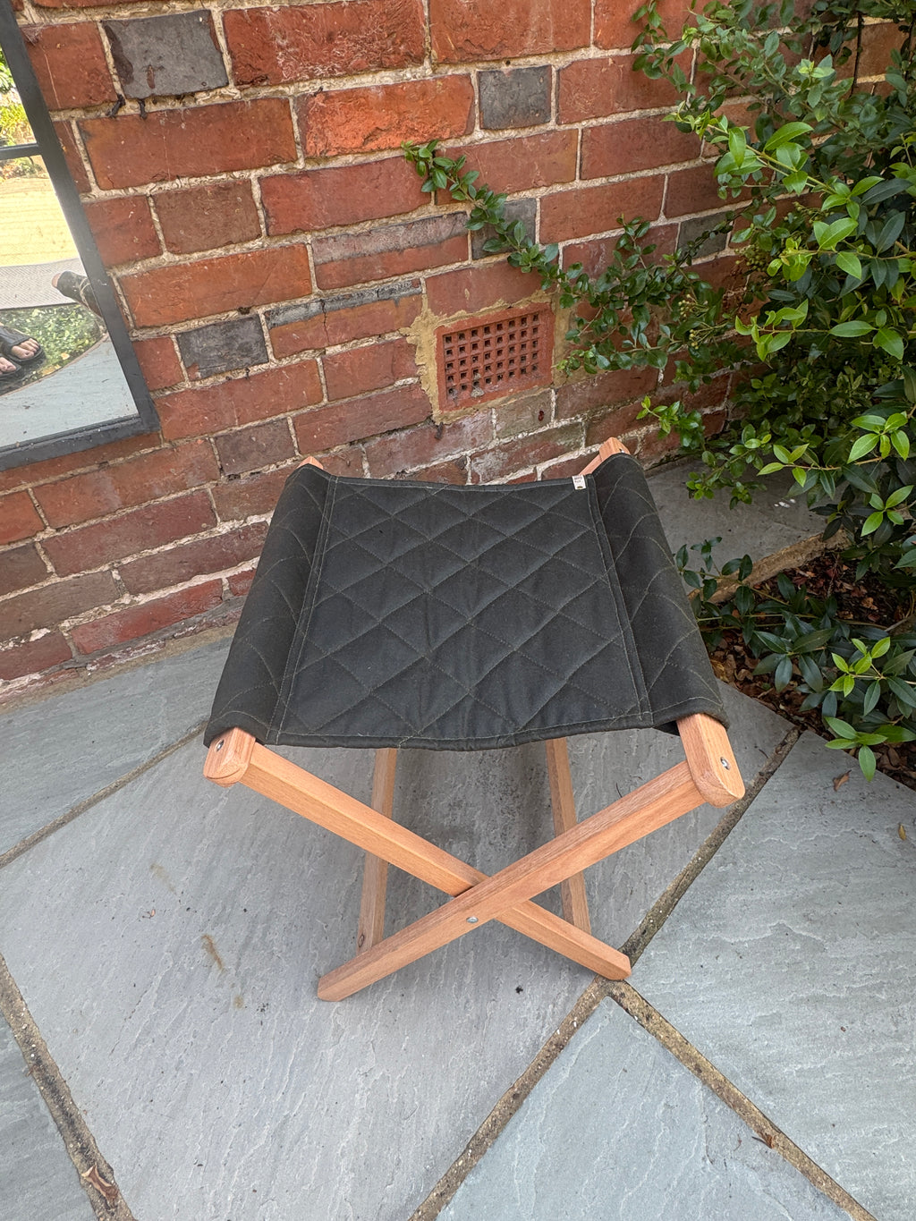 Picnic Stool - Quilted Olive