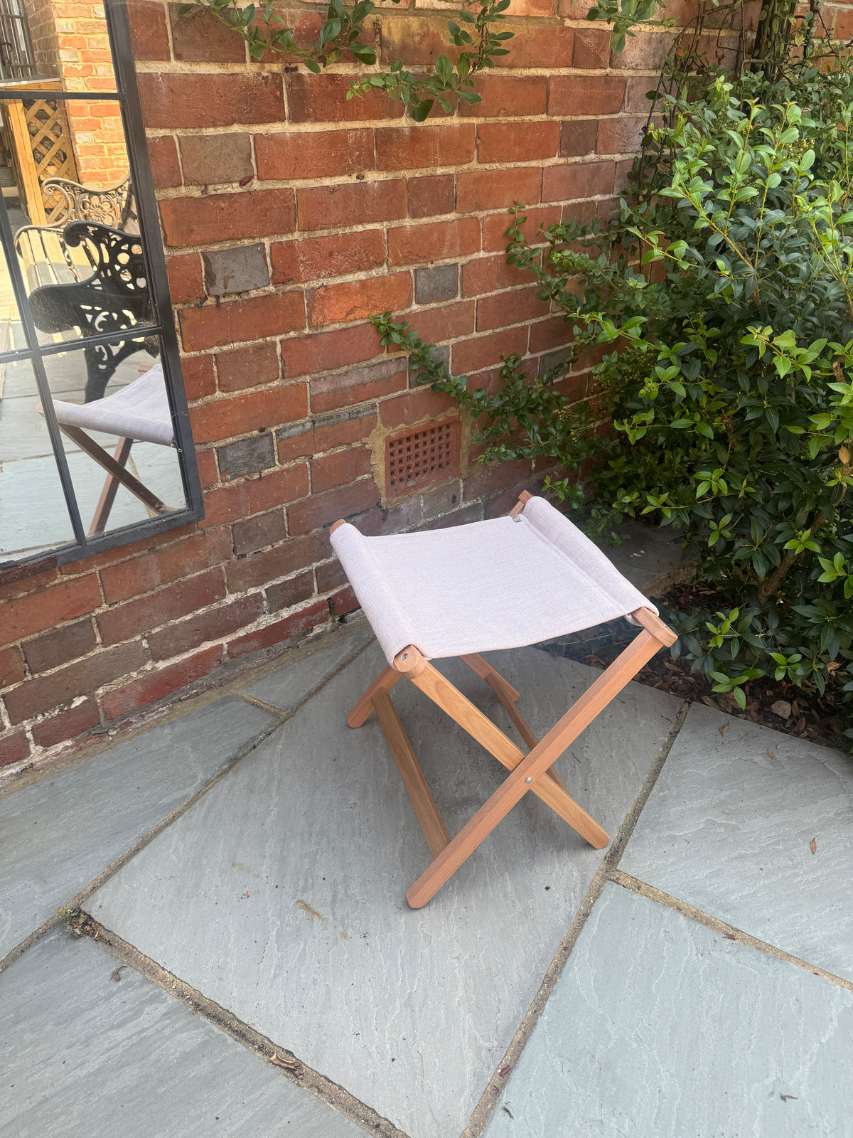 Picnic Stool - Blush
